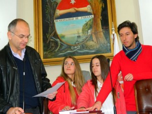 “Para este órgano legislativo es un enorme orgullo", dijo Grand.