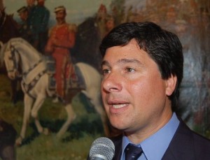 Zavallo:“no peleamos contra nadie".