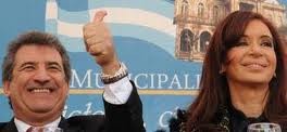 El kirchnerismo quiere colgarle la derrota de octubre a Scioli.