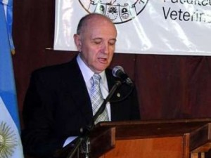 El decano de veterinaria  anunció el cierre de la Unidad Académica de villaguay