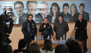 Urribarri en busca del voto joven