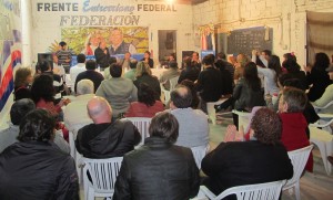 Busti pidió militancia y compromiso para octubre