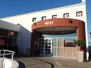 También proponen establecer el 8 de junio como Día de la Universidad Autónoma de Entre Ríos.