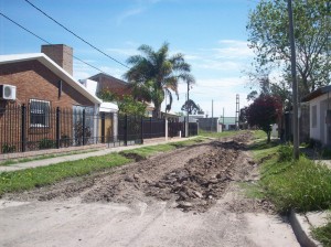 Personal Municipal inició obras en la arteria
