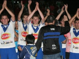 Viale Foot Ball Club fue superior a Arsenal y ganó 3 a 1.