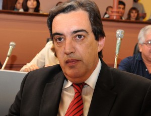 La iniciativa es del Diputado Monge.
