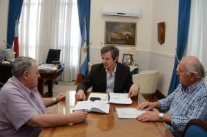 Bahl recibió a Urchueguia y Schmunck.