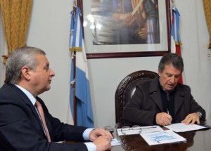 El gobernador se lo solicitó al ministro.