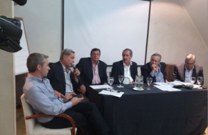 Solanas se refirió a la necesidad de mejorar los vínculos entre los países.