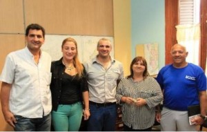 Si cumple el desafío,  lo ayudarán a construir un refugio para víctimas de la violencia de género.