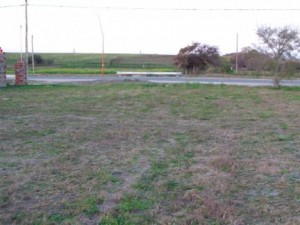 Se demora el acceso a terrenos.