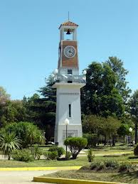 "No existe necesidad de crear una escuela privada", sostuvieron.