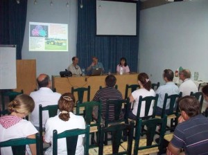 La brindó el Dr. Piérre Minuae, investigador Canadiense.