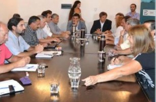 Señales favorables de gremios por nueva oferta a docentes.