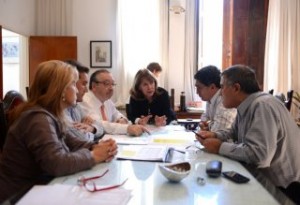 La intendenta Osuna recibió al secretario de Energía, Raúl Arroyo.