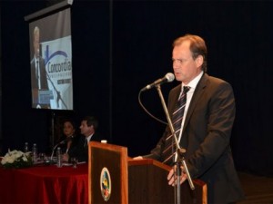 Bordet: “ojalá logremos un consenso".