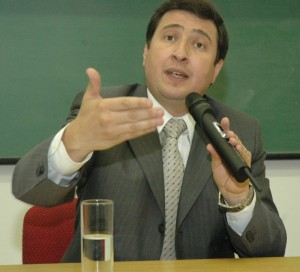 Arroyo visitará Paraná para desarrollar una actividad social.