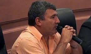 Vásquez nuevamente va por la conducción del sindicato municipal de Paraná