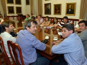 Este martes se vuelven a reunir.