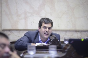 Dijo que este proyecto no es más que “honrar la ley”.