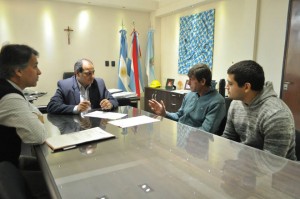 Robles recibió a inversionistas 