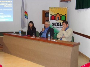 Se construirán viviendas para docentes