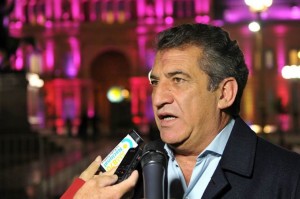 Urribarri lamentó la muerte de Cafiero