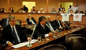 Descartó de plano una renuncia al megabloque oficialista.