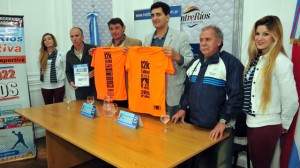 Aldo Grinóvero, Néstor Landra, Luis González y Daniel Gangli invitaron a vivir otra fiesta pedestre en Paraná Campaña.