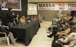 Acto en Paraná