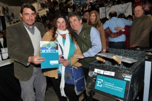 Entregó equipamiento para emprendedores.