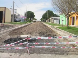 Los trabajos se llevan adelante con maquinarias y mano de obra municipal.