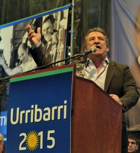 Urribarri agradeció el apoyo sindical y de funcionarios