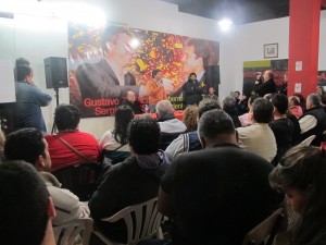 Reunión en Paraná.