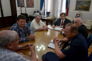 Bahl recibió a integrantes de la institución civil.