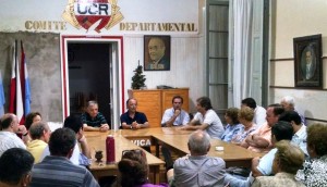 Godoy se reunio con dirigentes de Victoria