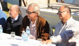 No está anunciada la presencia de los precandidatos lanzados.