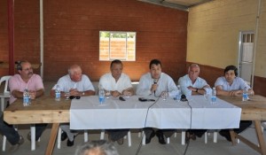 Troncoso: Troncoso, sostuvo que la precandidatura a gobernador de Atilo Benedetti “pone en el camino de la desaparición a la UCR como partido”. 