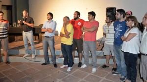 En la Casa de la Cultura, los militantes de Paraná realizaron un acto de apoyo a Cristina.