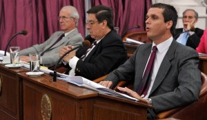 Posición de los senadores.