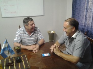 De Angeli con Lacoste en Sauce de Luna.