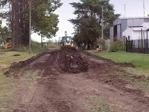Se construyen cordones cuneta en El Palenque
