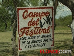 Comenzó con una kermés cultural.