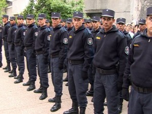 Los interesados deben tener secundario completo, entre 19 y 35 años y no registrar antecedentes. 