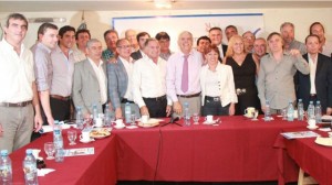 En la reunión con De Vido estuvieron los intendentes entrerrianos José Nogueira y Blanca Osuna.