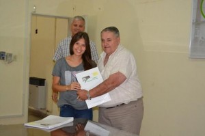 Urchueguía: ”La contribución que ustedes hacen es estudiar”.