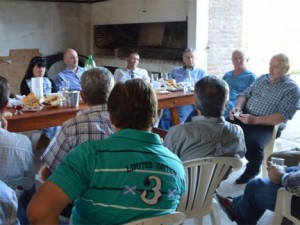 “Llegó el momento de trabajar fuerte para apoyar en toda la Provincia al Beto”, dijo.