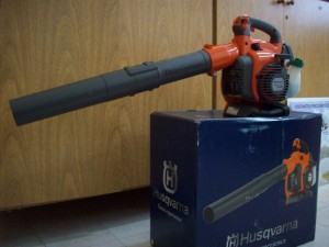 Para la limpieza de vehículos y espacios públicos.