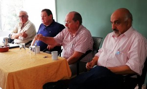 Rogel comenzó con el armado provincial.