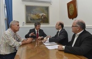 Avanza el proyecto para la construcción de canchas.